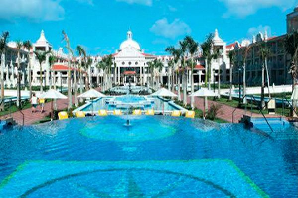 hotel-img